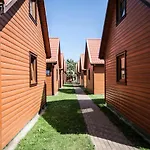 Osrodek Wczasowy Kala 홀리데이파크 포비에로보