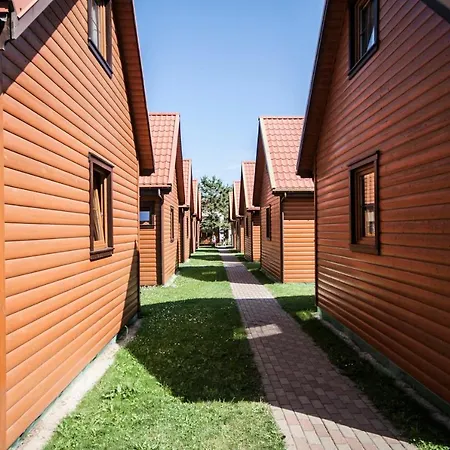 Osrodek Wczasowy Kala ホリデーパーク ポビエロボ